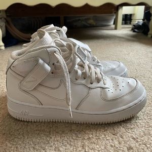 Nike Air Force 1 mids